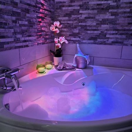 Bed & Breakfast Dimora Felice Остуни Экстерьер фото