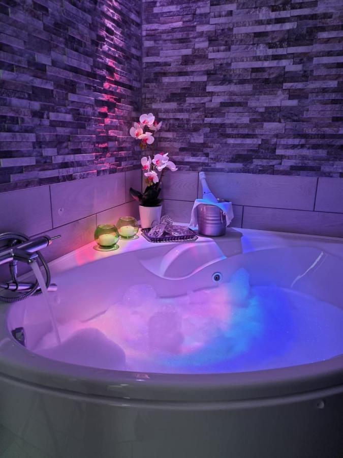Bed & Breakfast Dimora Felice Остуни Экстерьер фото